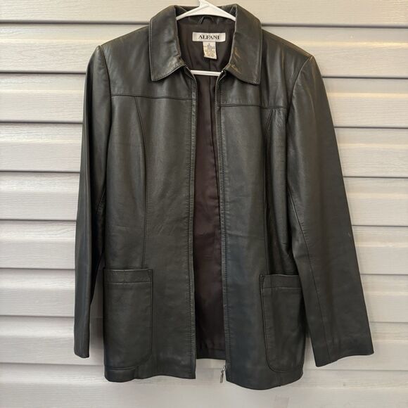 Alfani Jackets & Blazers - Alfani Black Lamb Leather Jacket Women’s Size 8 Zip Front Long Sleeve Coat